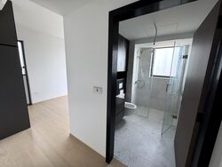 Newport Residences (D2), Condominium #496355311